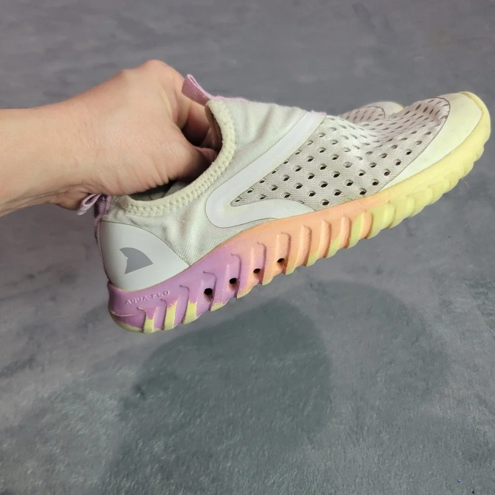 Rugged Shark‎ Aqua-Flo Kids Water Shoes White Pink Yellow Ombre Size 13 Slip On